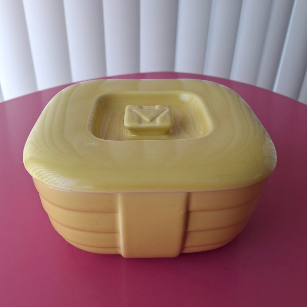 Vintage Hall China for Hotpoint Yellow Ribbed Ceramic Refrigerator Dish with Lid